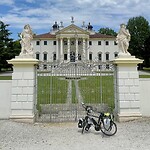 Villa optrekje