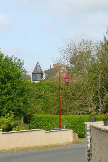 Mooie lantaarns in Fontenay sur Vègre
