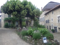 Pérouges