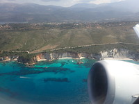 Laatste blik op Kefalonia met het strandje waar we gisteren waren