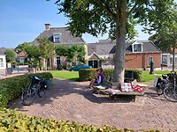 Op de gehaakte kussentjes in Ferwert