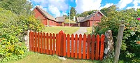 Naast het waterad deze oude boerderij