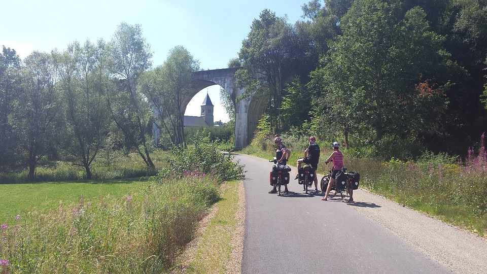 Fietsen over de vennbahn is echt schitterend, een aanrader voor een weekendtochtje.