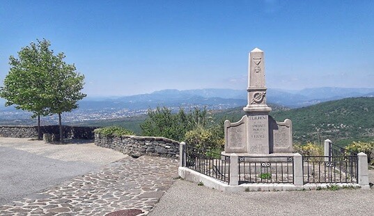 St. Laurant sous Coiron