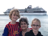 Grandma & kids