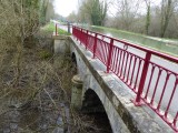 Kruisende waterstroom onder Haute Seine door.