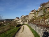 Buiten de vestigingsmuur Vezelay.