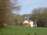 Kasteel/boerderij bij Pont Saint Ours.