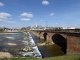 La Loire met er achter Nevers.