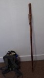 Simpele houten wandelstok.
