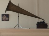 Nog een phonograaf.