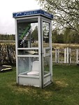 Op de camperplaats, gelukkig kunnen we bellen en naar het toilet!