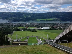 Mooi uitzicht over de stad Lillehammer