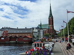 Drievuldigheidskerk in Arendal, toren van 83 meter