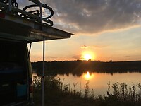 aan de rivier bij Kazimierz Dolny