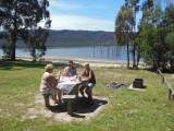 Picknick aan Lake Bellfield