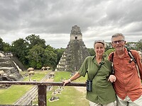 Bij de Jaguar tempel, Tikal