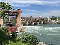 Grote stuw in de Adige