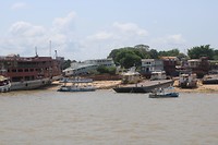 De riverside bij Santorém