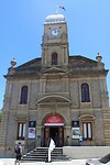 De town hall