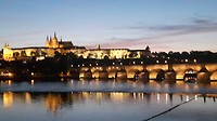 Praag by night