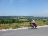Onderweg in de lastige, lange en warme etappe