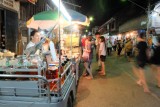 walking street (market)