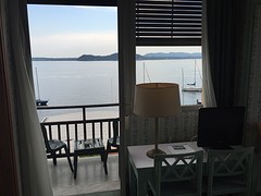 Uitzicht kamer met balkon Hotel Milano
