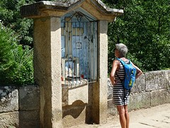 Kapel bij Romaanse brug Arco de Baulhe