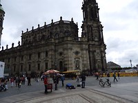 Soms alleen maar zwart in Dresden
