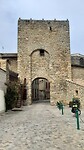 De toegangspoort van Sainte-Valière