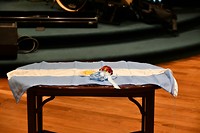 Klaar voor de ceremonie voor de verdwenen onderzeeboot