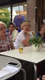 Een laatste liedje op het terras voor de Gasteig