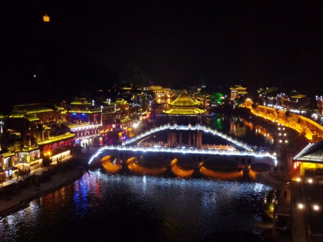 Fenghuang by night