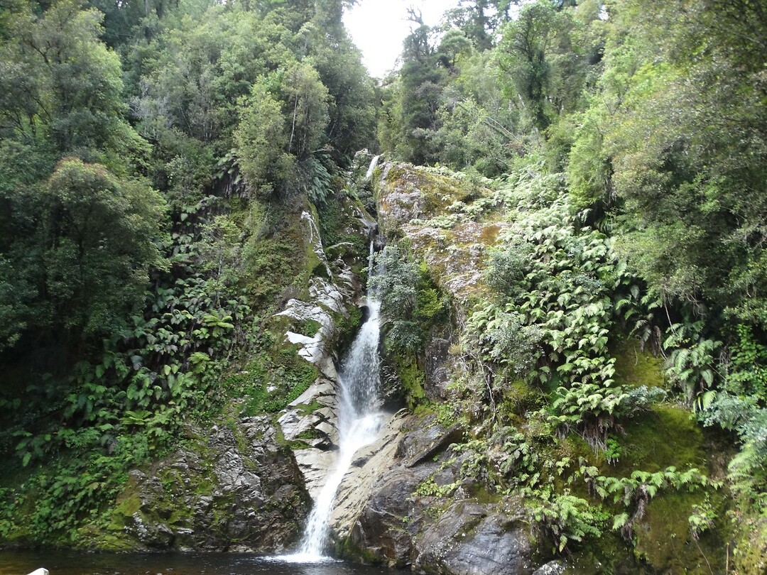 52 A Dorothy Falls
