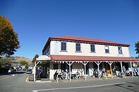 120 Akaroa