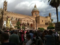 Een mooie kathedraal in Palermo
