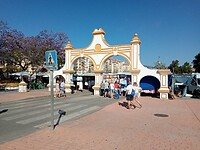 De ingang van de markt. Zo waren er 3.