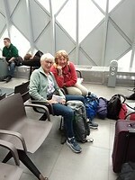 In Poznan wachten op de trein.