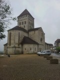 Kerk van.. Sauveterre-de-Bearn