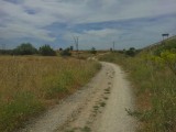 Pad langs de snelweg