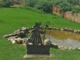 Kunstwerkje in La Virgen del Camino