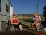 Samen op de camping bij de Refugio in Puente la Reina,