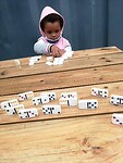 Dominos spelen