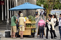 Kraampje met ananas
