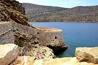 Wandelen op het eiland Spinalonga