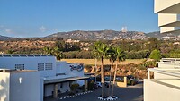 Theo Sunset Bay hotel
