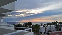 Theo Sunset Bay hotel