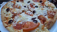 Greek pizza