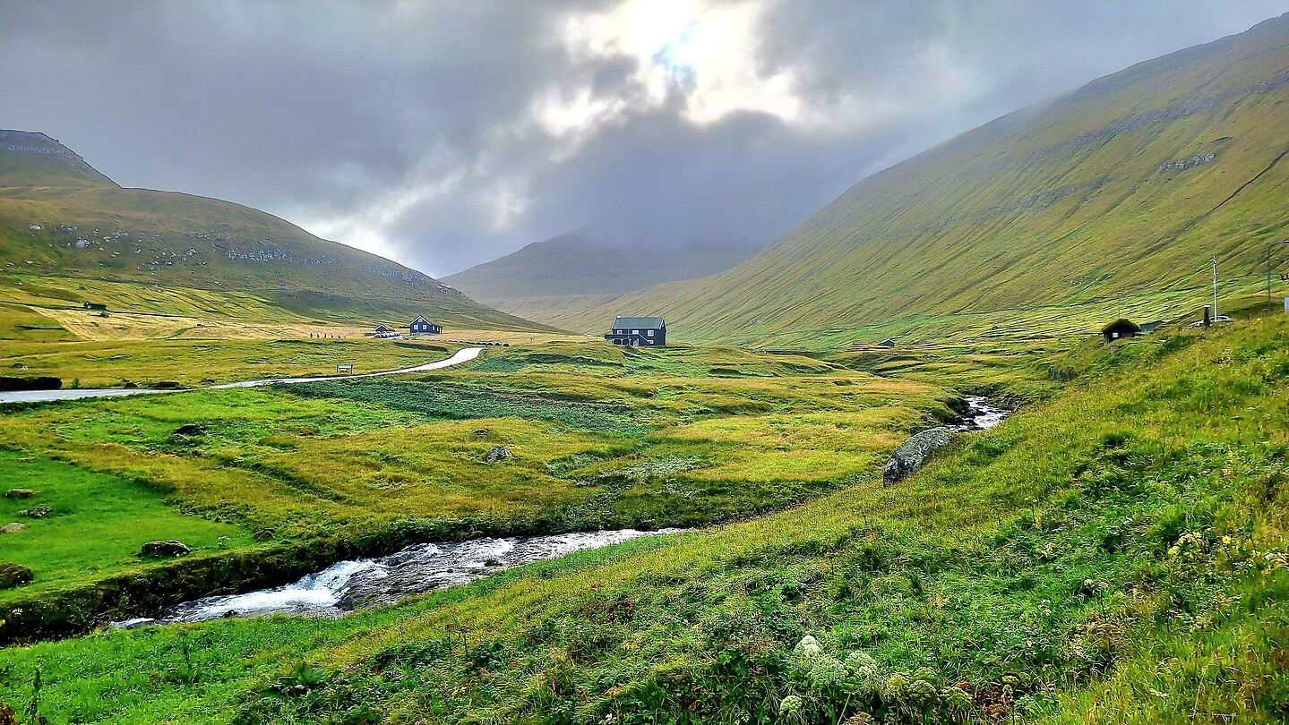 Wandelen in Gjógv